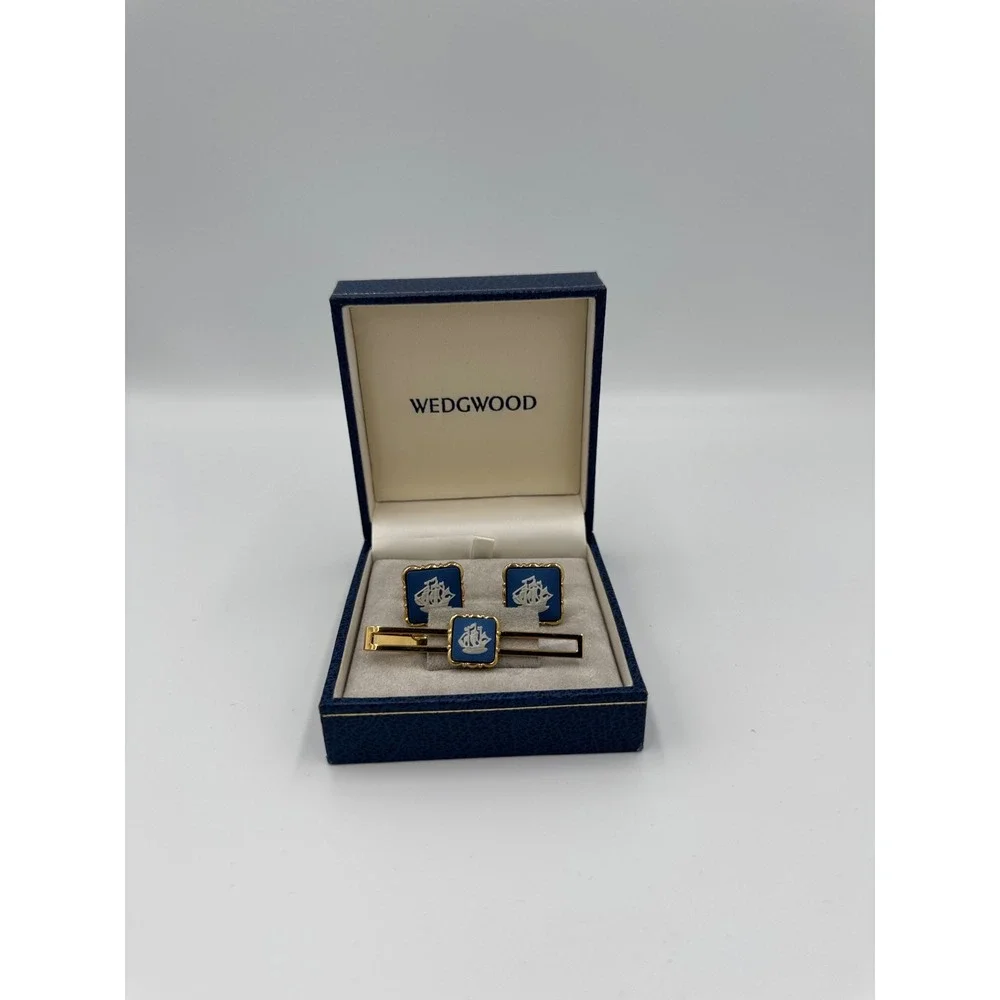 Wedgwood Cufflinks and Tie Clip‎ Set Blue Jasperware Ship Nautical Vintage